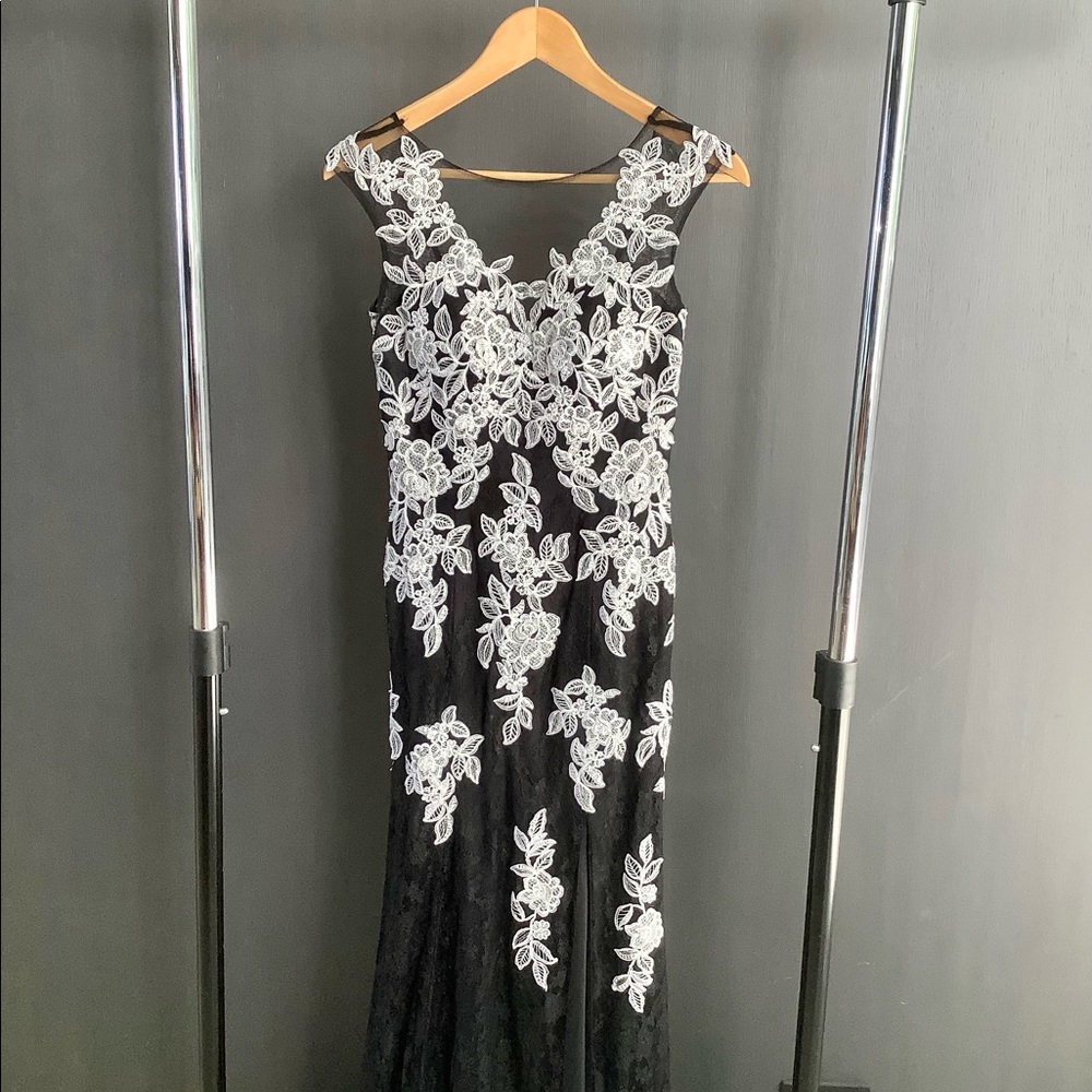 JVN by Jovani Black Dress w/Slit